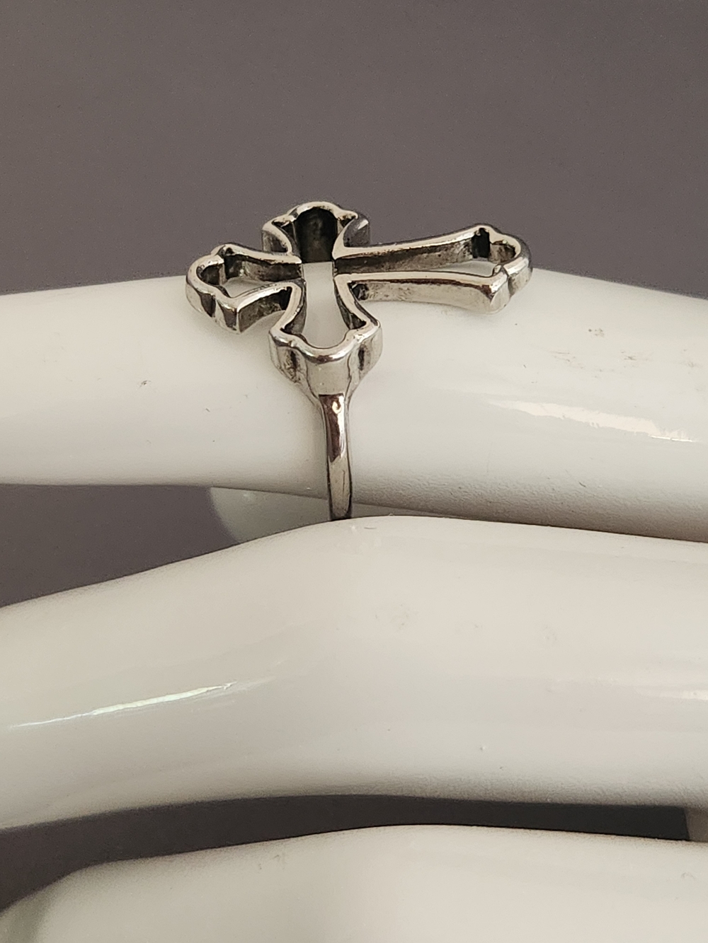 Silver Openwork Cross Ring - Picture 3 of 4